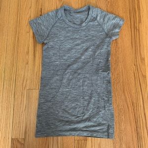 Lululemon gray swiftly tech short sleeve